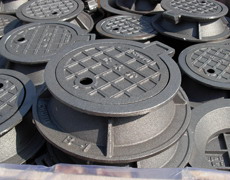 manhole assembly